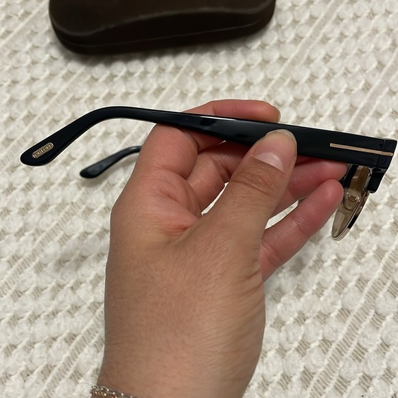 Tom Ford Henri-02 Sunglasses with Case - Picture 4 of 13